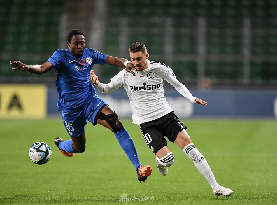 展现出令人 展现出令人