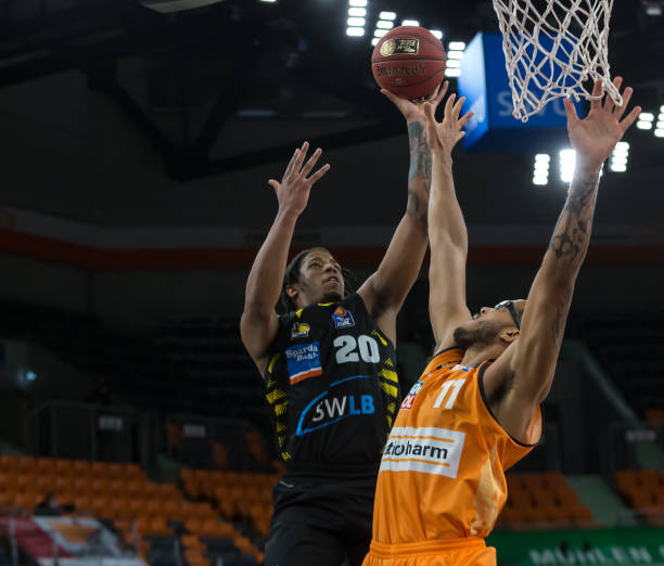 色表现带领 色表现带领