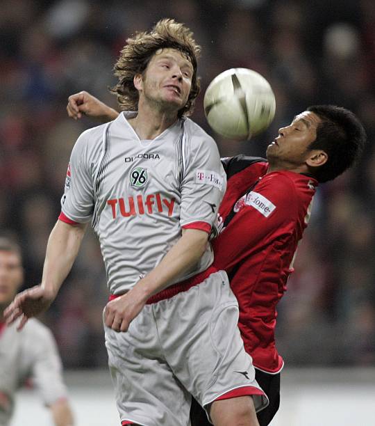 目光再度聚 目光再度聚