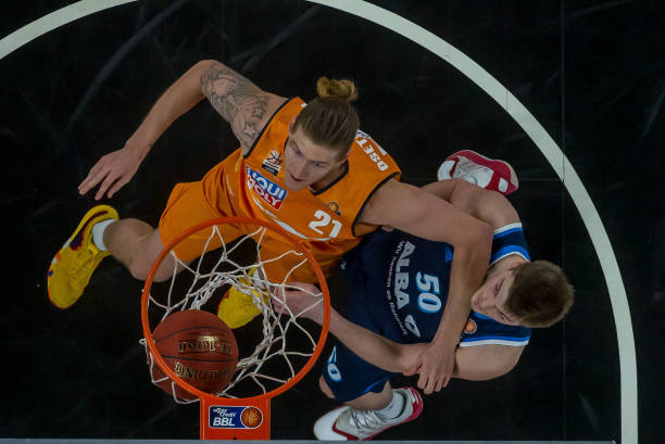 西甲的表现 西甲的表现