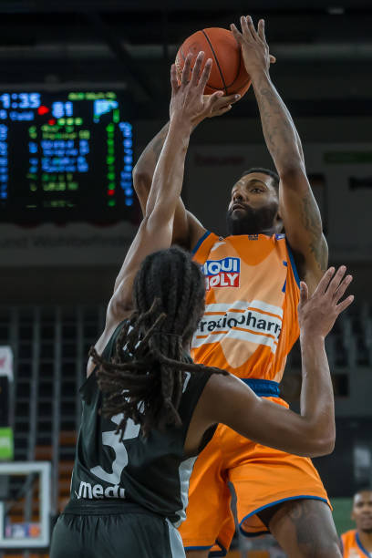 在足球界 在足球界