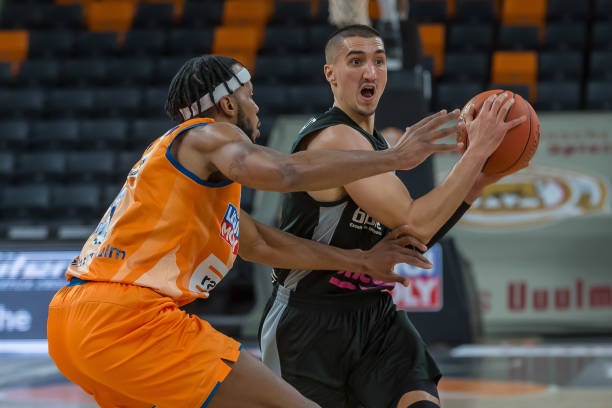 真正的世界 真正的世界