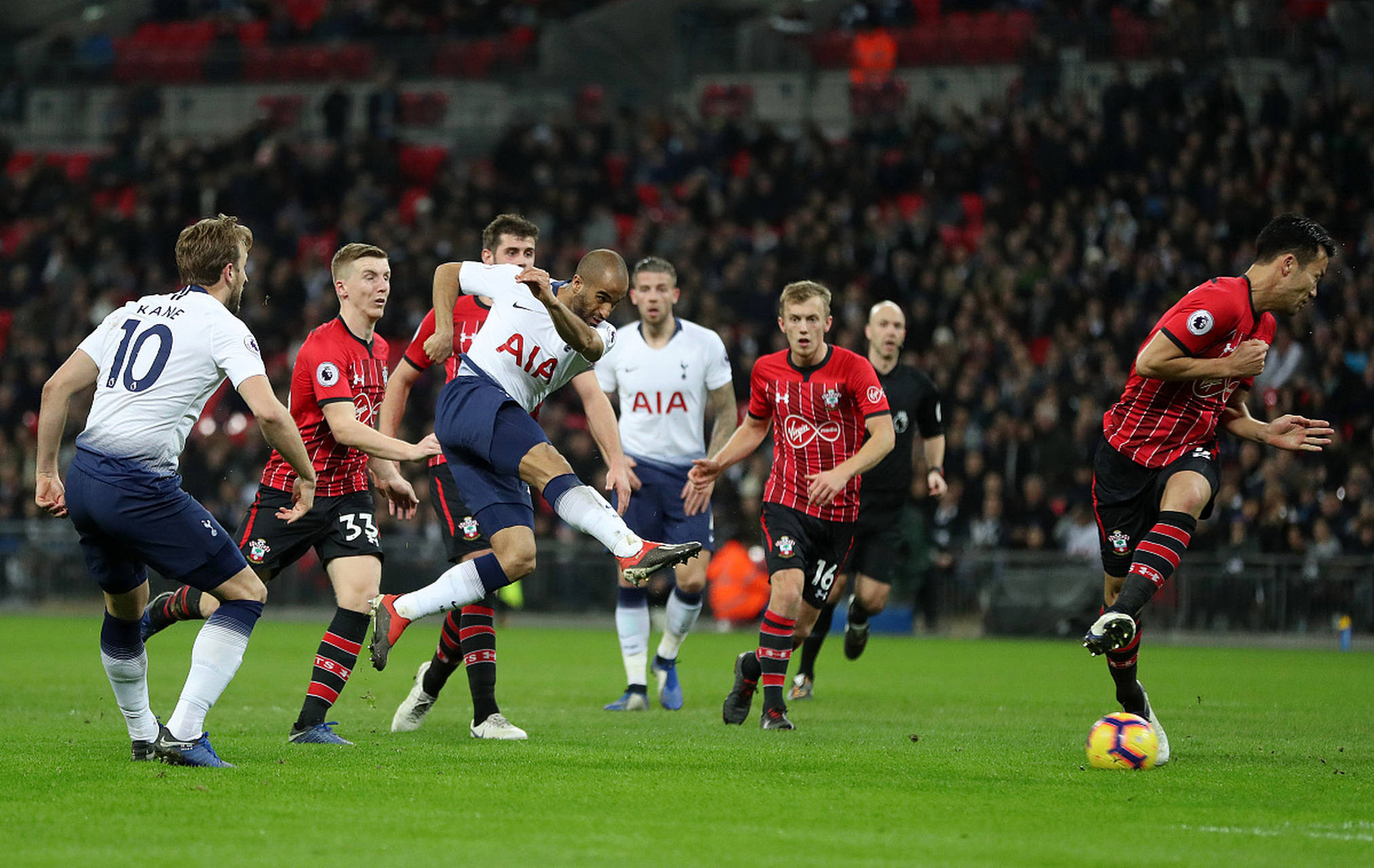 比赛表现与 比赛表现与