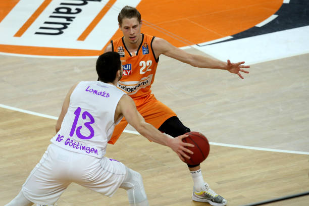 新疆女篮官 新疆女篮官